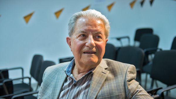 Дмитрий Атбашян - Sputnik Армения