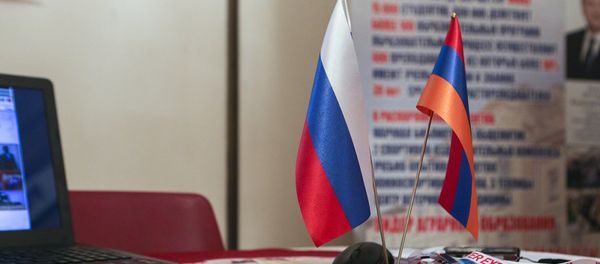 Флаги Армении и России - Sputnik Армения