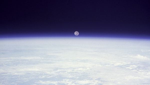 Восход Луны над планетой Земля - Sputnik Армения