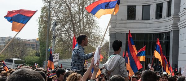 Акция протеста армянской молодежи против пассивной деятельности МГ ОБСЕ - Sputnik Армения