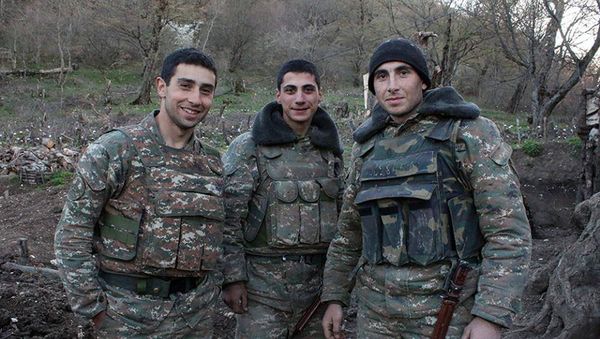 Военнослужащие на передовой, от которых долгое время не было никаких известий - Sputnik Армения