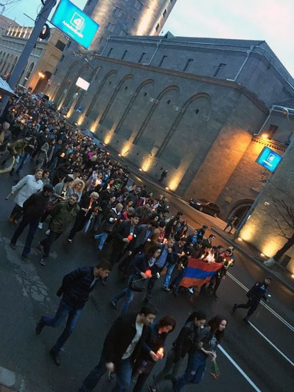 Шествие молчания в память о погибших в Нагорном Карабахе солдатах Шествие молчания в память о погибших в Нагорном Карабахе солдатах - Sputnik Արմենիա
