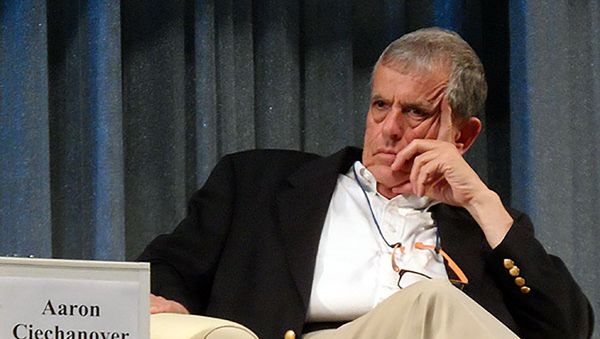 Израильский биолог Аарон Чехановер - Sputnik Армения