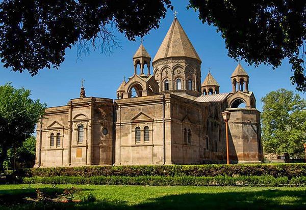 Շուրջբոլորդ լեռներ են․ Հայաստանը Forbes-ի զբոսաշրջային ցուցակում է Շուրջբոլորդ լեռներ են․ Հայաստանը Forbes-ի զբոսաշրջային ցուցակում է - Sputnik Արմենիա