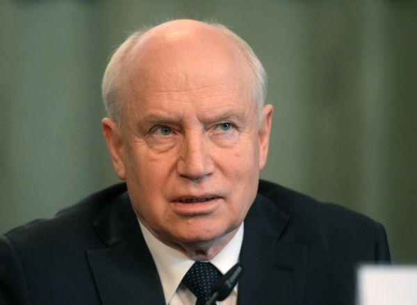 Председатель исполнительного комитета – исполнительный секретарь СНГ Сергей Лебедев Председатель исполнительного комитета – исполнительный секретарь СНГ Сергей Лебедев - Sputnik Армения