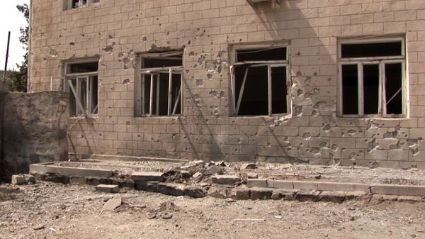 А остальные пока задержитесь в зале: свинцовый апрель глазами очевидца - Sputnik Армения