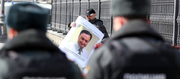 Акция против полицейского произвола в деле Магнитского Акция против полицейского произвола в деле Магнитского - Sputnik Армения