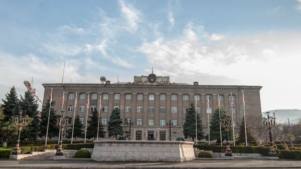 Резиденция президента НКР. Степанакерт - Sputnik Армения