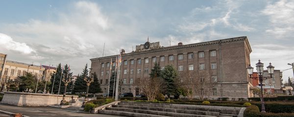 Резиденция президента НКР. Степанакерт - Sputnik Армения