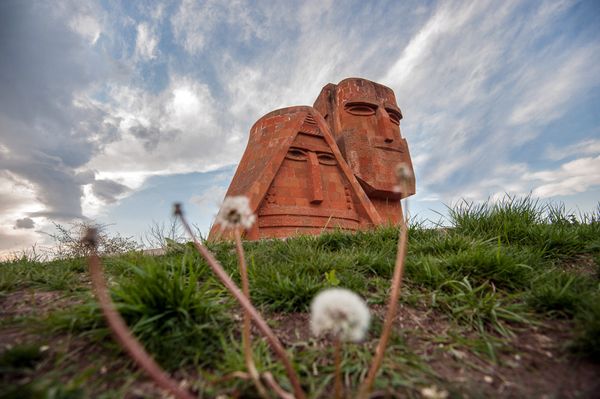 Влюбленные в Карабах французы, или Как фильм Норы Мартиросян попал на Каннский фестиваль - Sputnik Армения