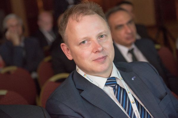 Роберт Косла - Sputnik Արմենիա