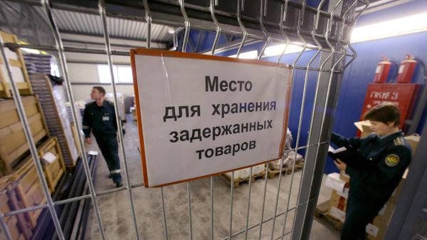 Работа таможенного поста Багратионовский в Калининградской области - Sputnik Армения