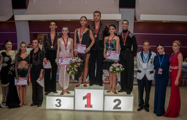 Шестые Панармянские игры. Спортивные танцы Шестые Панармянские игры. Спортивные танцы - Sputnik Армения