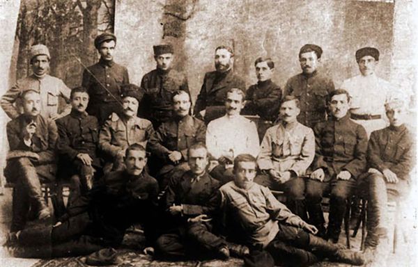Рожденная в бурях: столетие Первой армянской республики Рожденная в бурях: столетие Первой армянской республики - Sputnik Армения