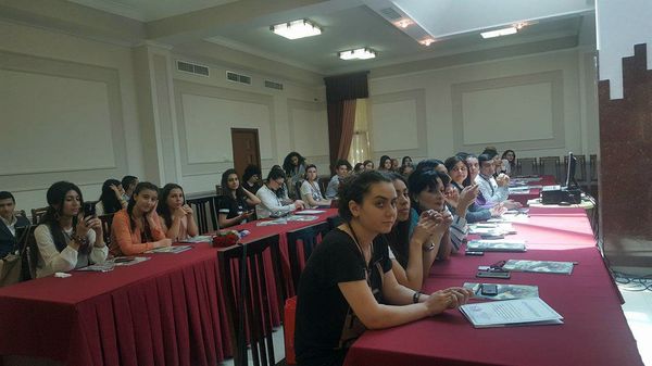 Աշակերտական ինքնավարության մարմինների չորրորդ համադպրոցական համաժողով - Sputnik Արմենիա