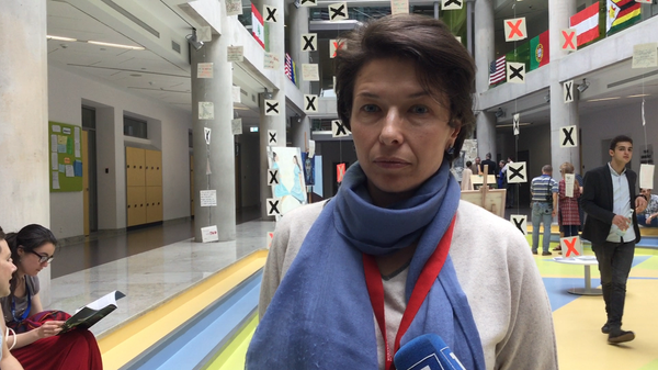 Супругa Рубена Вартаняна,  сооснователь и председатель совета управляющих UWC Dilijan College  Вероника Зонабенд - Sputnik Армения