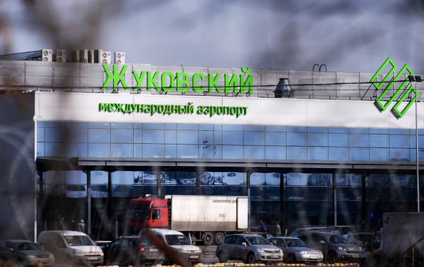 Здание Международного аэропорта Жуковский Здание Международного аэропорта Жуковский - Sputnik Армения