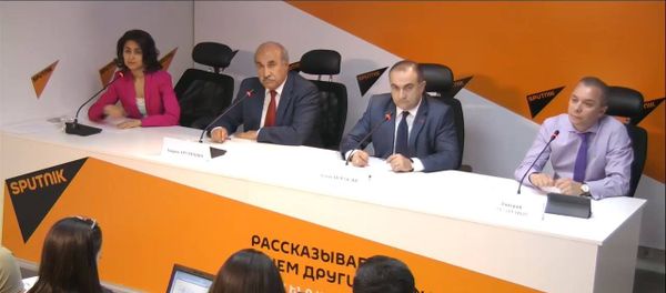 Видеомост Ереван – Москва – Баку на тему: «Перспективы российского посредничества в решении Нагорно-Карабахского конфликта» - Sputnik Армения