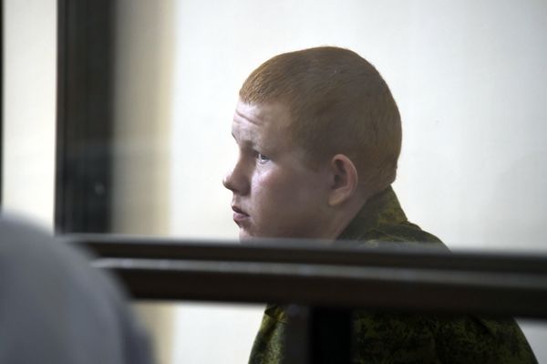 Суд над рядовым РФ Валерием Пермяковым Суд над рядовым РФ Валерием Пермяковым - Sputnik Армения