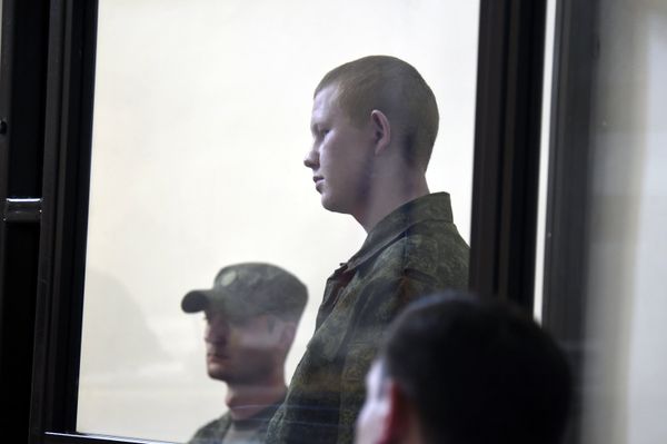 Суд над рядовым РФ Валерием Пермяковым Суд над рядовым РФ Валерием Пермяковым - Sputnik Армения