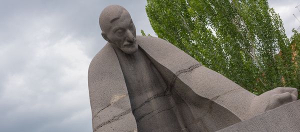 Памятник Александру Таманяну - Sputnik Արմենիա