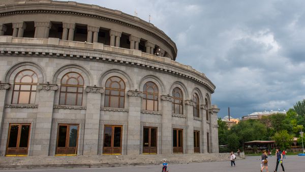 Здание Оперы и балета им. Александра Спендиаряна - Sputnik Армения