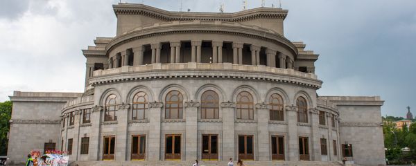 Здание Оперы и балета им. Александра Спендиаряна - Sputnik Армения