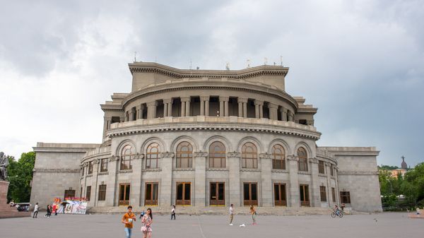 Здание Оперы и балета им. Александра Спендиаряна - Sputnik Արմենիա