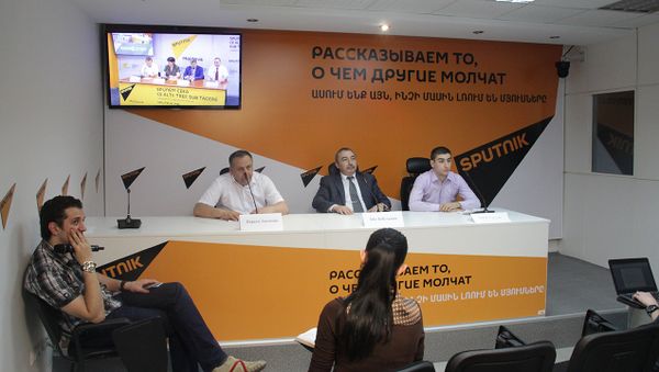 Видеомост:Русский язык – традиционный выбор Евразии - Sputnik Армения
