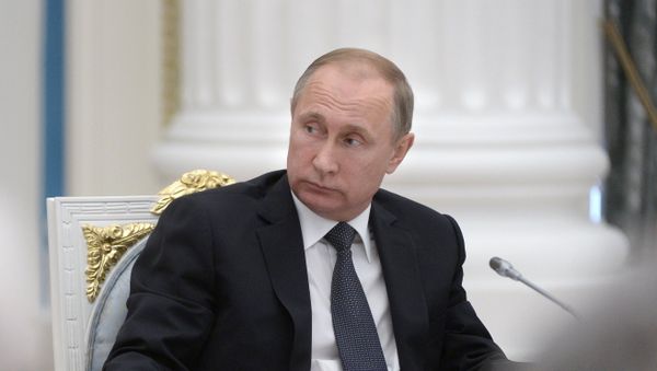 Президент России Владимир Путин - Sputnik Армения