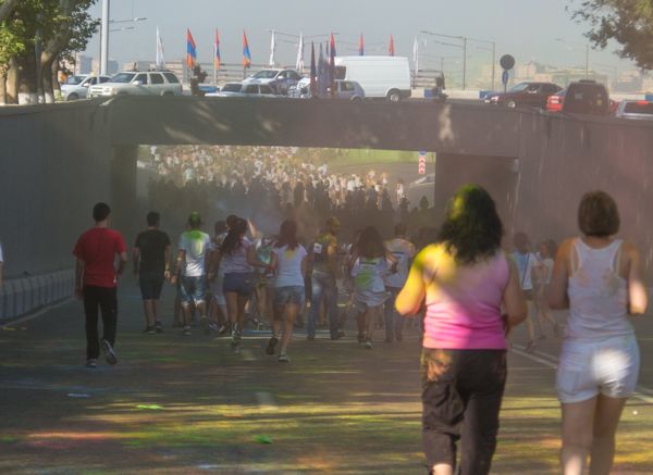 Kрасочный забег в Ереване,  Yerevan Color Run - Sputnik Армения