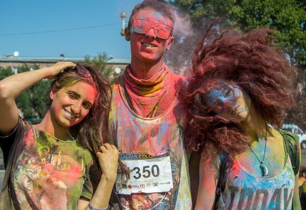 Kрасочный забег в Ереване,  Yerevan Color Run - Sputnik Армения