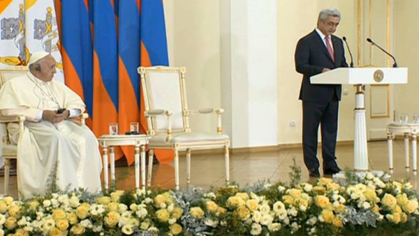 Ֆրանցիսկոս պապն ու Սերժ Սարգսյանը ելույթ են ունեցել ՀՀ նախագահի նստավայրում - Sputnik Արմենիա
