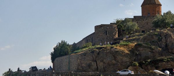 Папа Римский Франциск I в Хор Вирапе - Sputnik Արմենիա