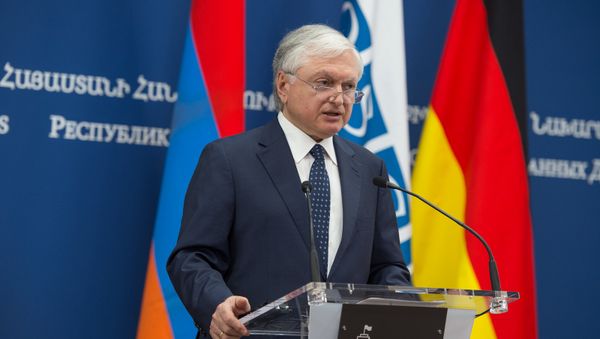 Министр иностранных дел Армении Эдвард Налбандян - Sputnik Армения