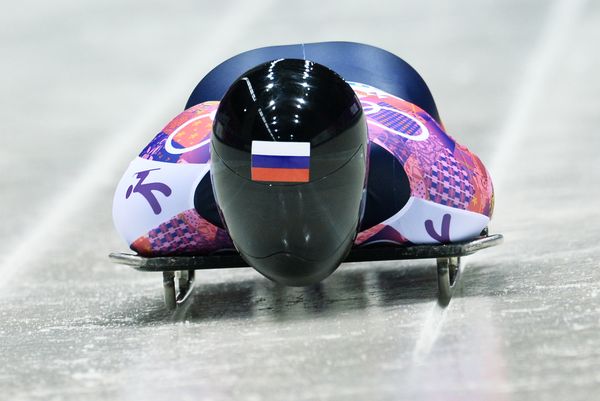 Никита Трегубов (Россия) на старте в третьем заезде на соревнованиях по скелетону среди мужчин на XXII зимних Олимпийских играх в Сочи. - Sputnik Армения