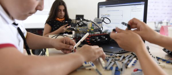 Армянские роботы Армянские роботы - Sputnik Армения