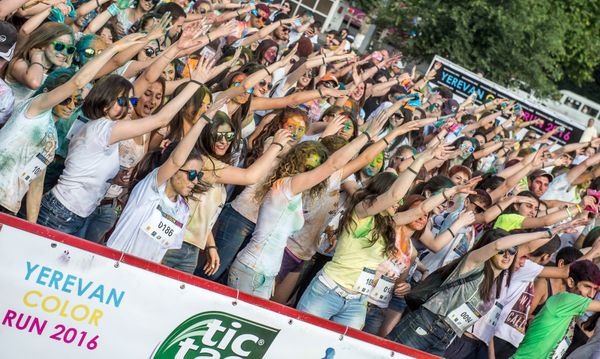 Спортивно-развлекательное мероприятие Yerevan Color Run - Sputnik Армения