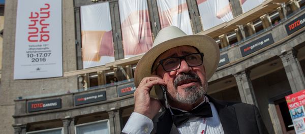 Директор фестиваля Золотой абрикос Арутюн Хачатрян - Sputnik Արմենիա