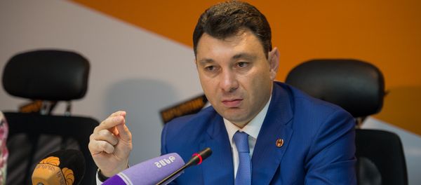 Эдуард Шармазанов Эдуард Шармазанов - Sputnik Армения