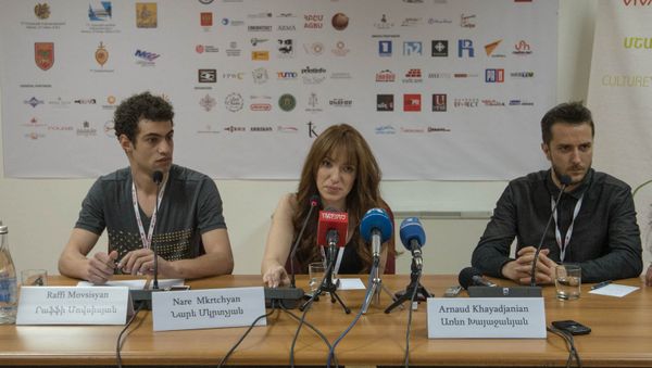 Наре Мкртчян и Арно Хаяджанян - Sputnik Արմենիա