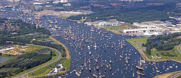Крупнейший парад надводных кораблей SAIL Amsterdam  - Sputnik Армения