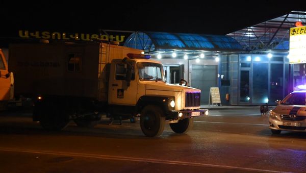Ситуация в районе захвата здания полиции в Ереване в ночь на 18 июля - Sputnik Армения