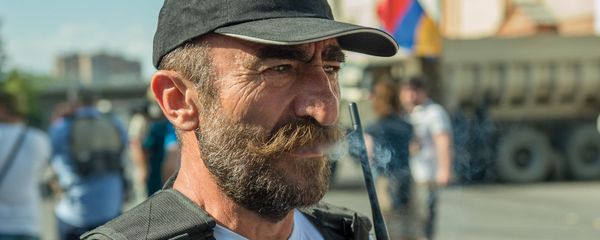 Члены вооруженной группы, захватившей здание полка ППС в Ереване. Павлик Манукян - Sputnik Армения