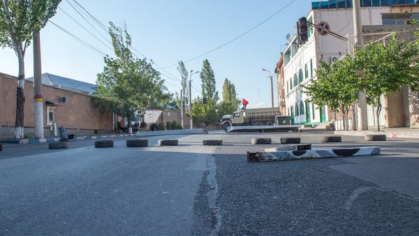 Захваченное здание полка ППС в Ереване - Sputnik Армения