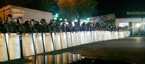 LIVE: ситуациа на улице Хоренаци. День 13-й - Sputnik Արմենիա