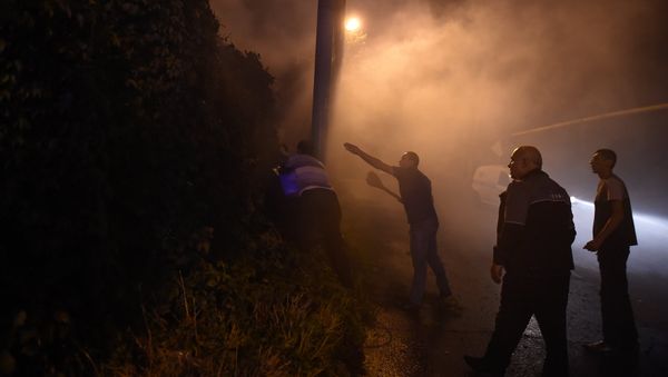 Разгон демонстрантов в Сари тахе - Sputnik Արմենիա