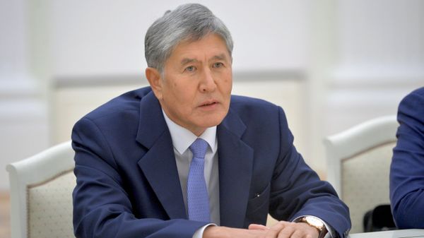 Алмазбек Атамбаев - Sputnik Армения