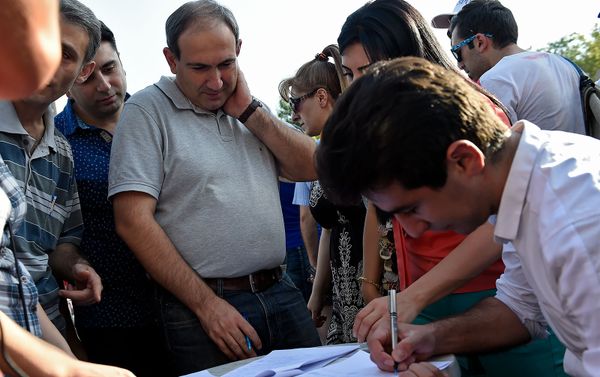 Акция журналистов в поддержку свободы слова Акция журналистов в поддержку свободы слова - Sputnik Армения