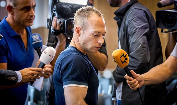 Юри ван Гелдер - Sputnik Армения